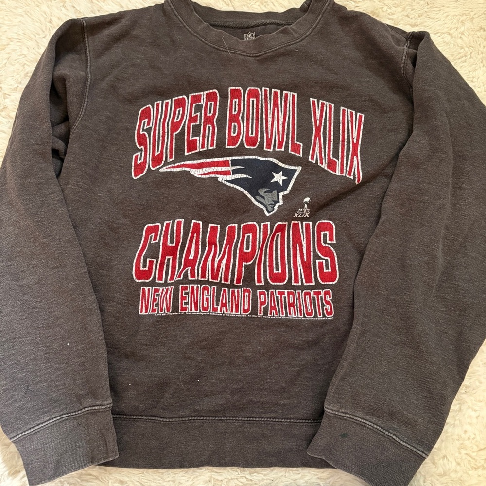 NFL Black Crewneck Super Bowl XLIX Champions Sweater New England Patriots
